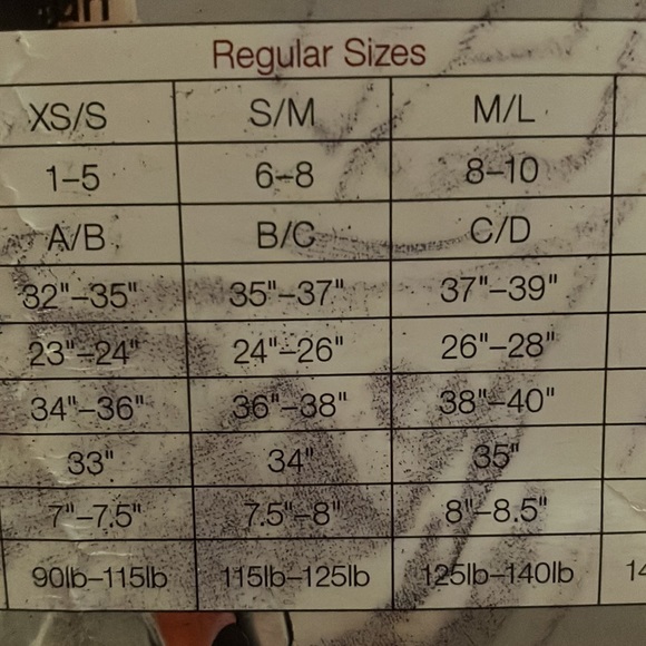 Forplay lady of darkness vampire costume

HALLOWEEN - Picture 6 of 7